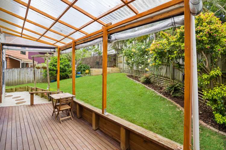 49a Flaxdale Street Birkdale_14