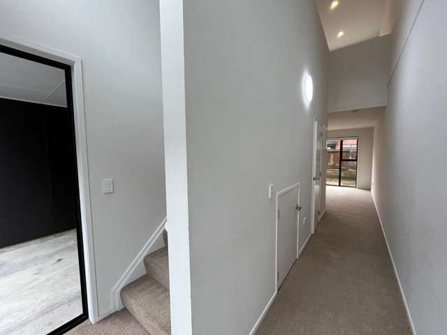 31/17 Owens Place Mount Maunganui_3