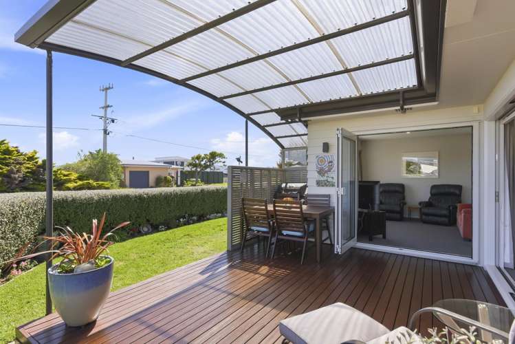 93 Seaview Road Paraparaumu Beach_9