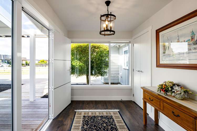 45 Alan Livingston Drive Cambridge_10