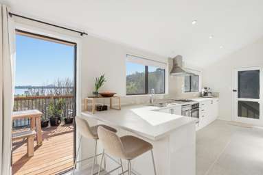 33 Dingadee Street_1