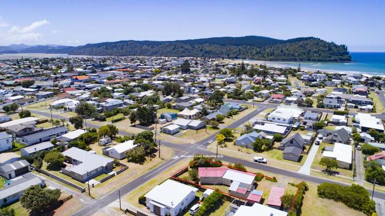 201 Philomel Road Whangamata_2