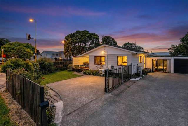 1/2 Burundi Avenue Clendon Park_3