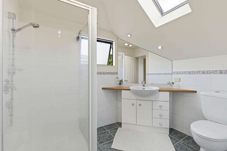 48 Penguin Drive Murrays Bay_12