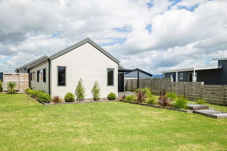 2 Motutere Drive Matarangi_17