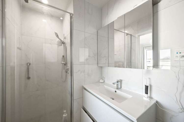 33 Luton Avenue Sunnyhills_15