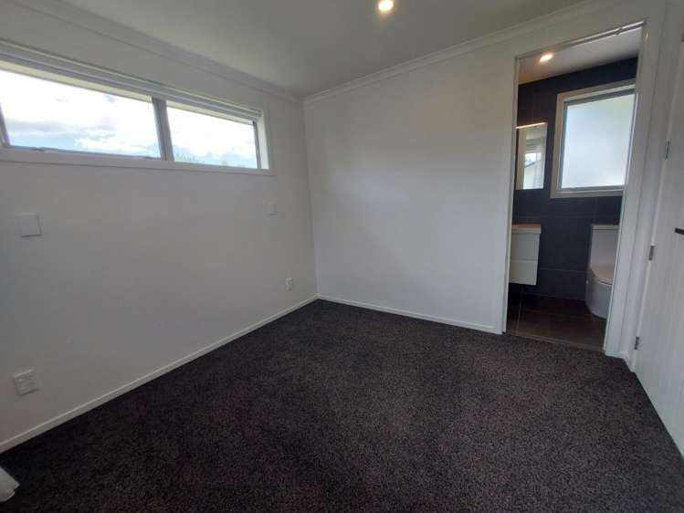 4/36 Herbert Road 10469_6