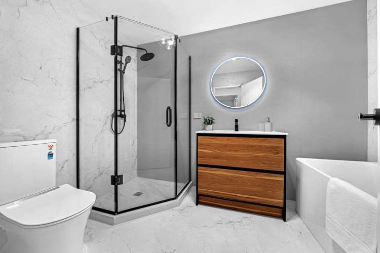 Lot 2&3/1 Imatra Place Sunnyhills_17