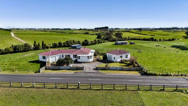 Family living with mountain views