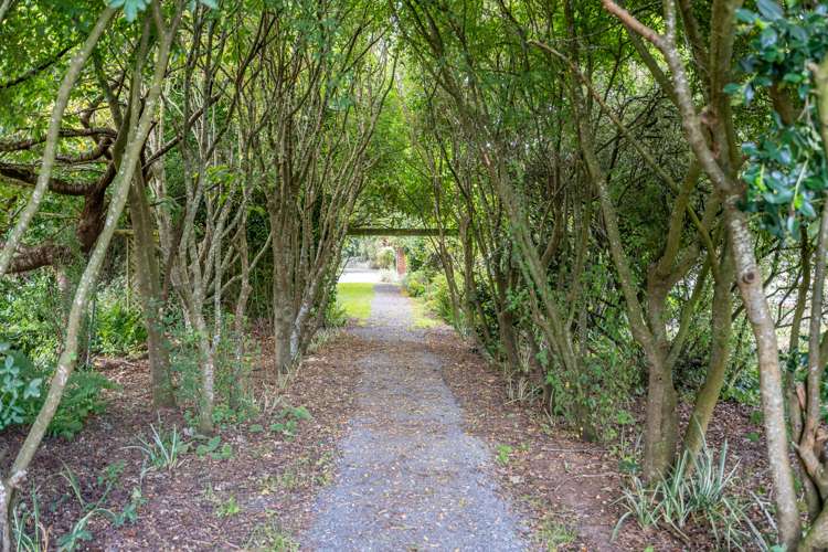 286 Bay Road West Plains_30