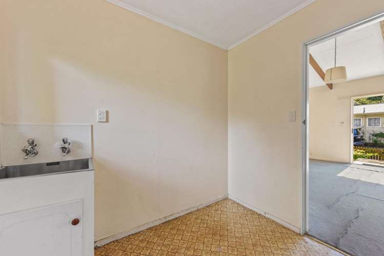 7 Silverbirch Grove The Brook_12