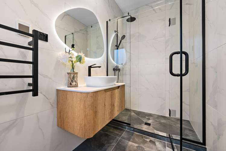 8 Acorn Parish Lane Clevedon_16