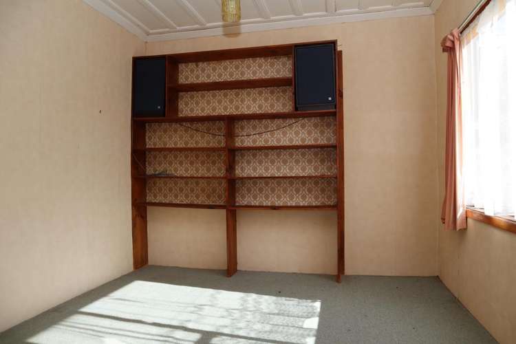 26 Ryley Street Owaka_13