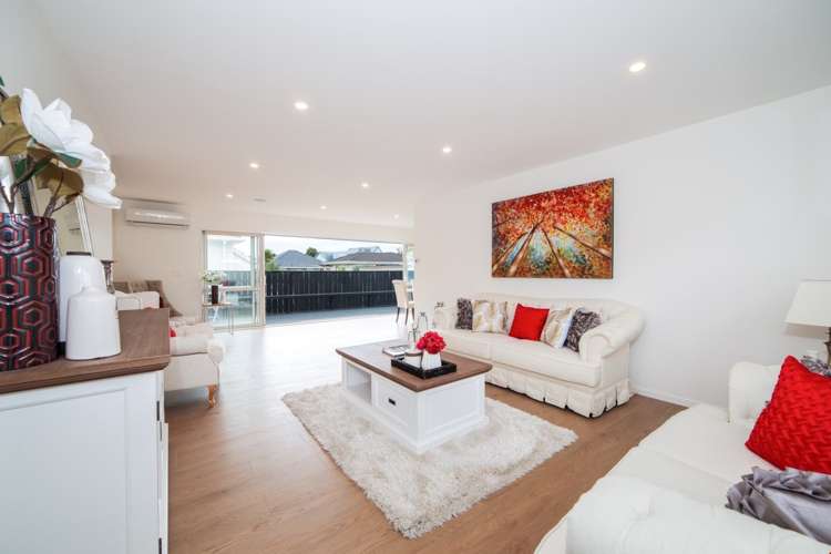 32 May Road Mount Roskill_5