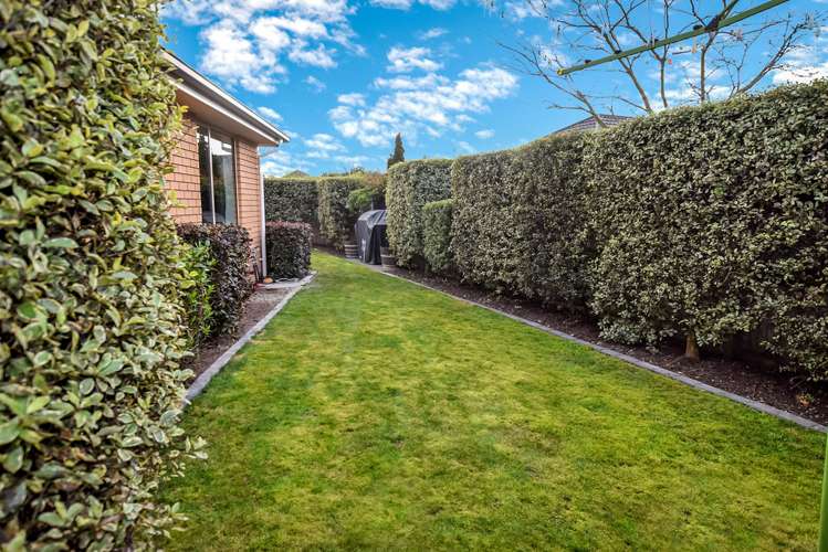 21 Pohutukawa Crescent Parklands_13