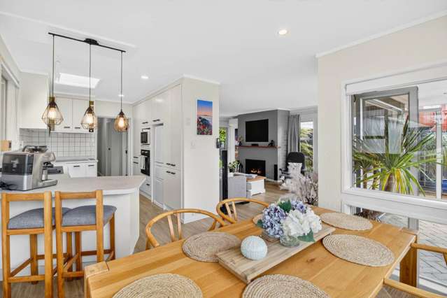 7 Tyrian Close Half Moon Bay_4