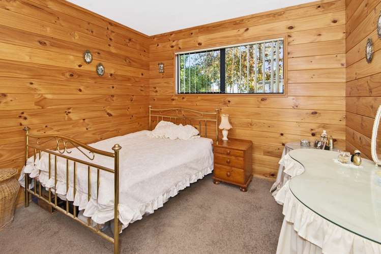 26 Sutton Crescent Papakura_19