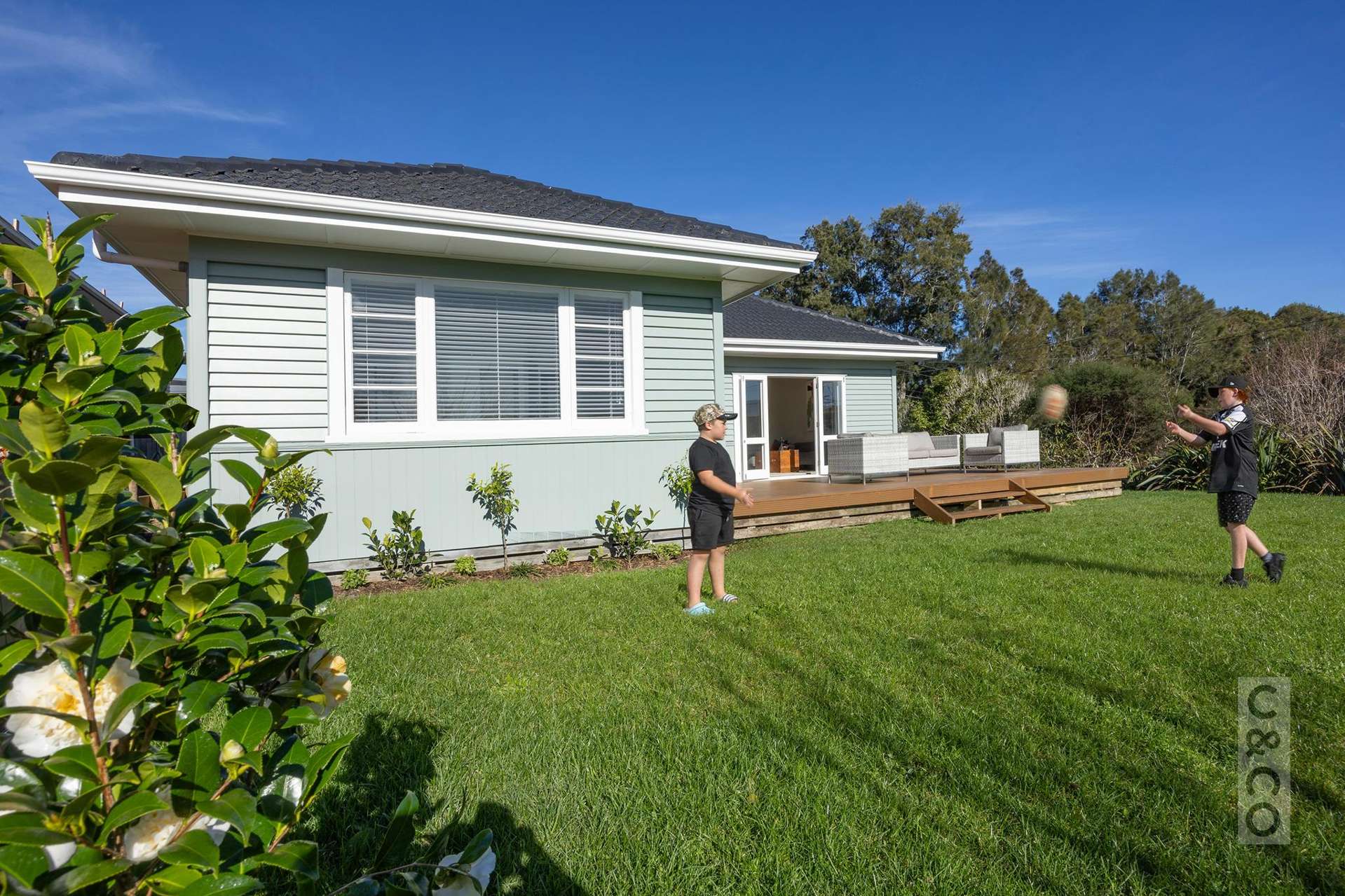 29 Cambridge Road Riverhead_0