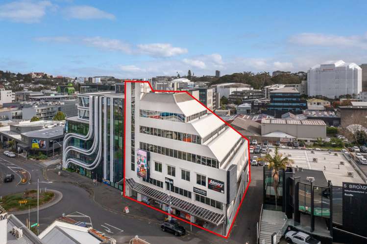 25 Broadway_0
