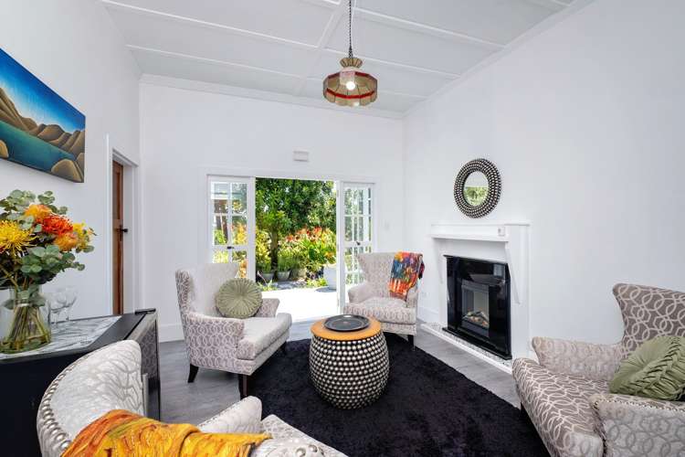 104 Ferry Road Clive_11