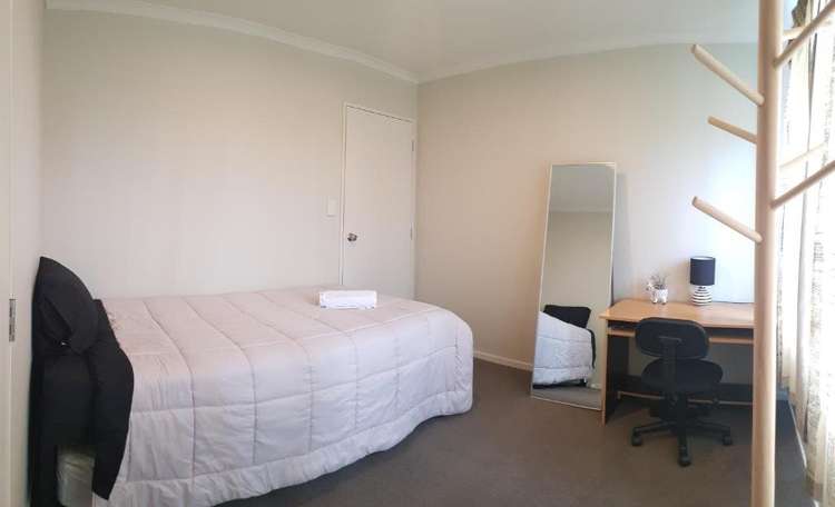 28 Mcwhirters Farm Lane Massey_16