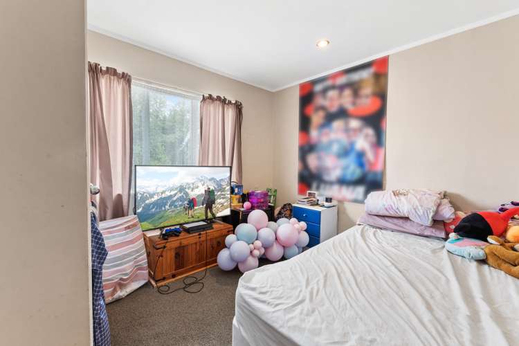 6 Constance Place Clover Park_7