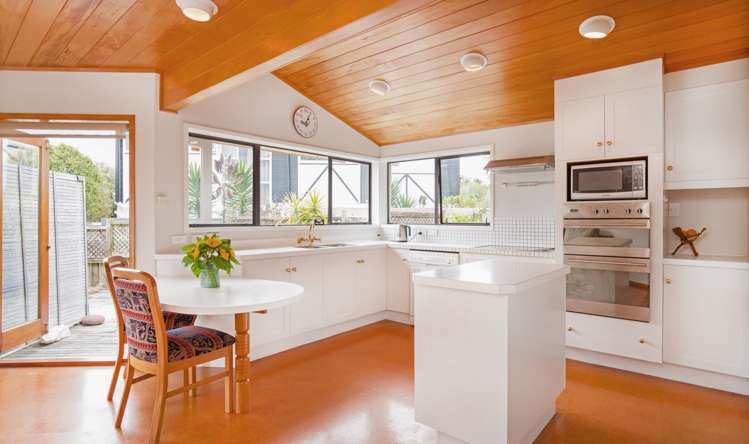 1/62 Aberdeen Road Campbells Bay_10