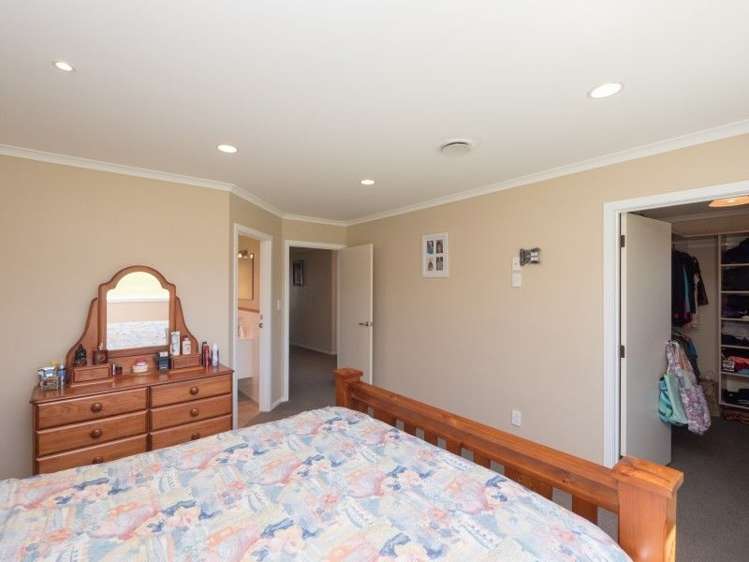 10 Ponderosa Place Opunake_13