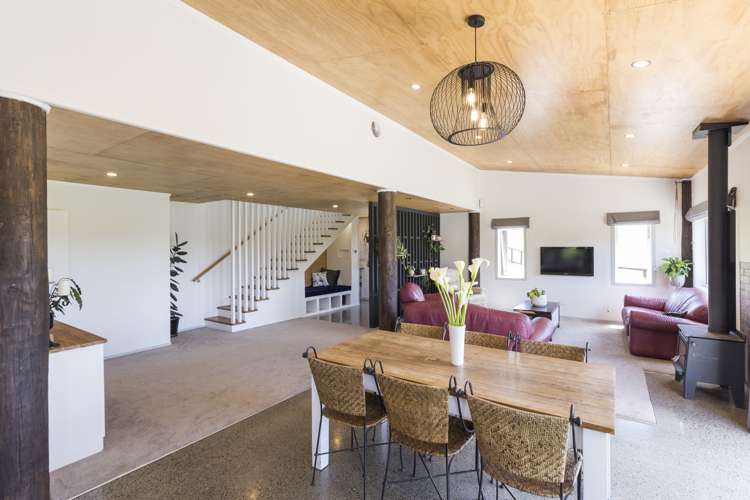 34 Highland View Drive Tokomaru_13