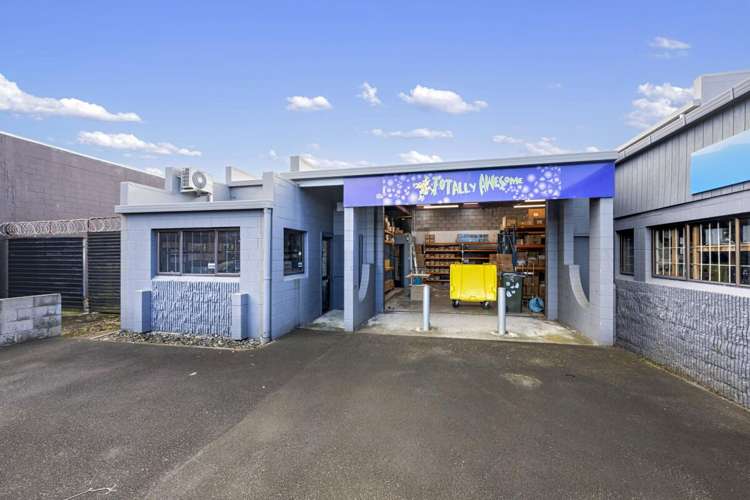 32 Clark Street New Lynn_10