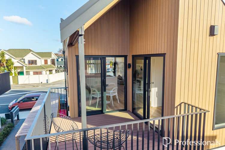 2/123 Knights Road Lower Hutt Central_16