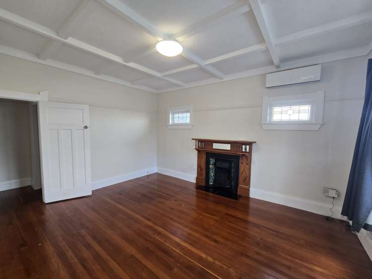 3185 Great North Road New Lynn_6