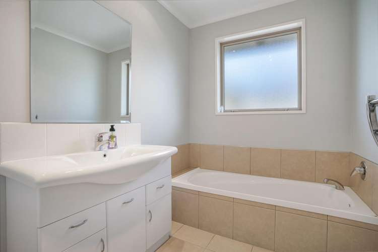 98 Park Street Winton_10