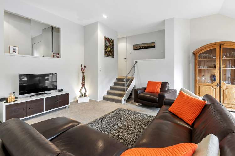 2/15 Newell Street Point Chevalier_9