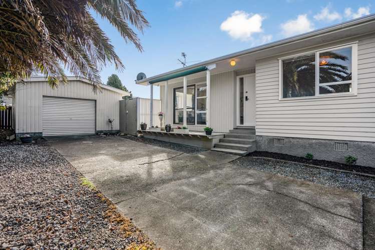 19 California Drive Totara Park_19