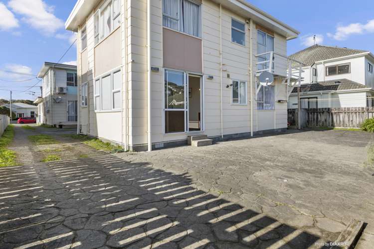 1/16 Ross Street Kilbirnie_9