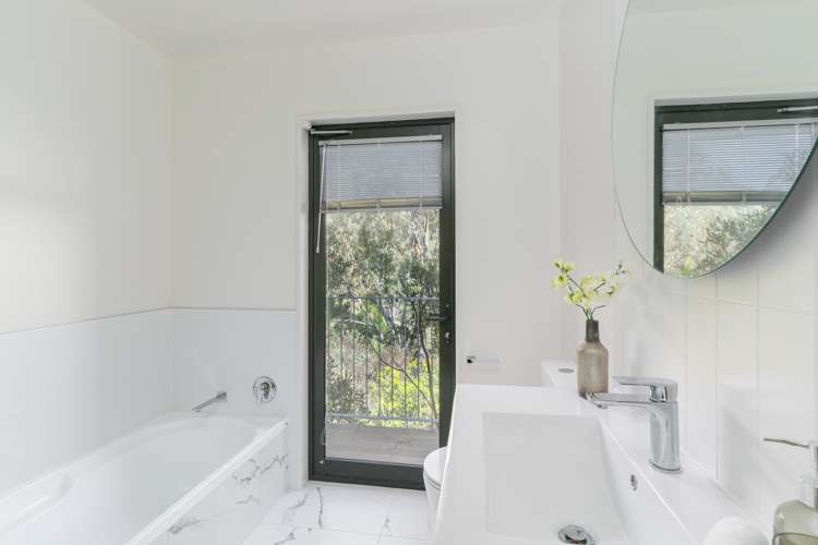 66 Major Aitken Drive Huntsbury_13