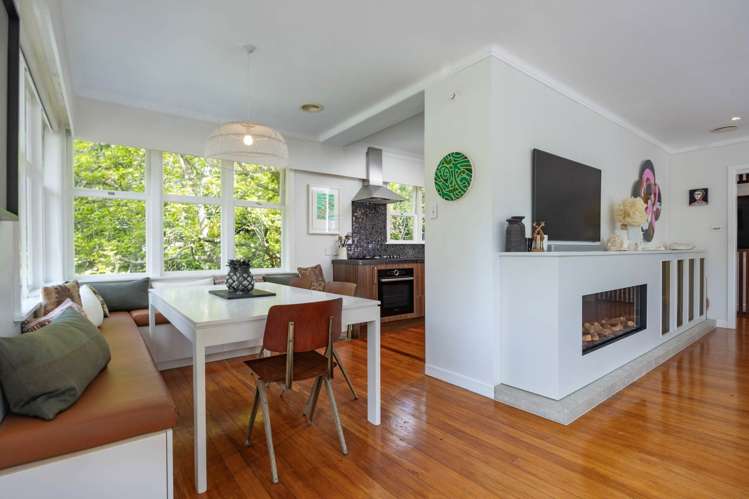 82 Atkinson Road Titirangi_11