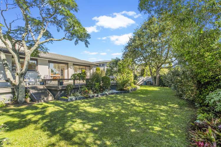 126 Bramley Drive Farm Cove_16