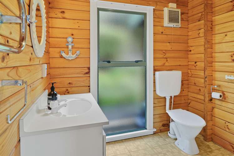 8 Buxton Place Gore Bay_16