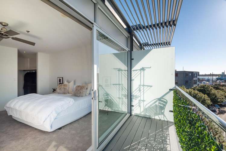 516/125 Customs Street West Auckland Central_11