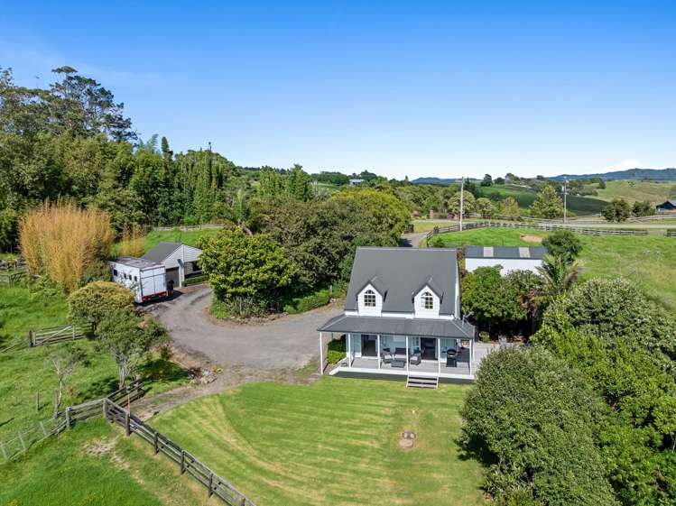 35 Joblin Road Wainui_3