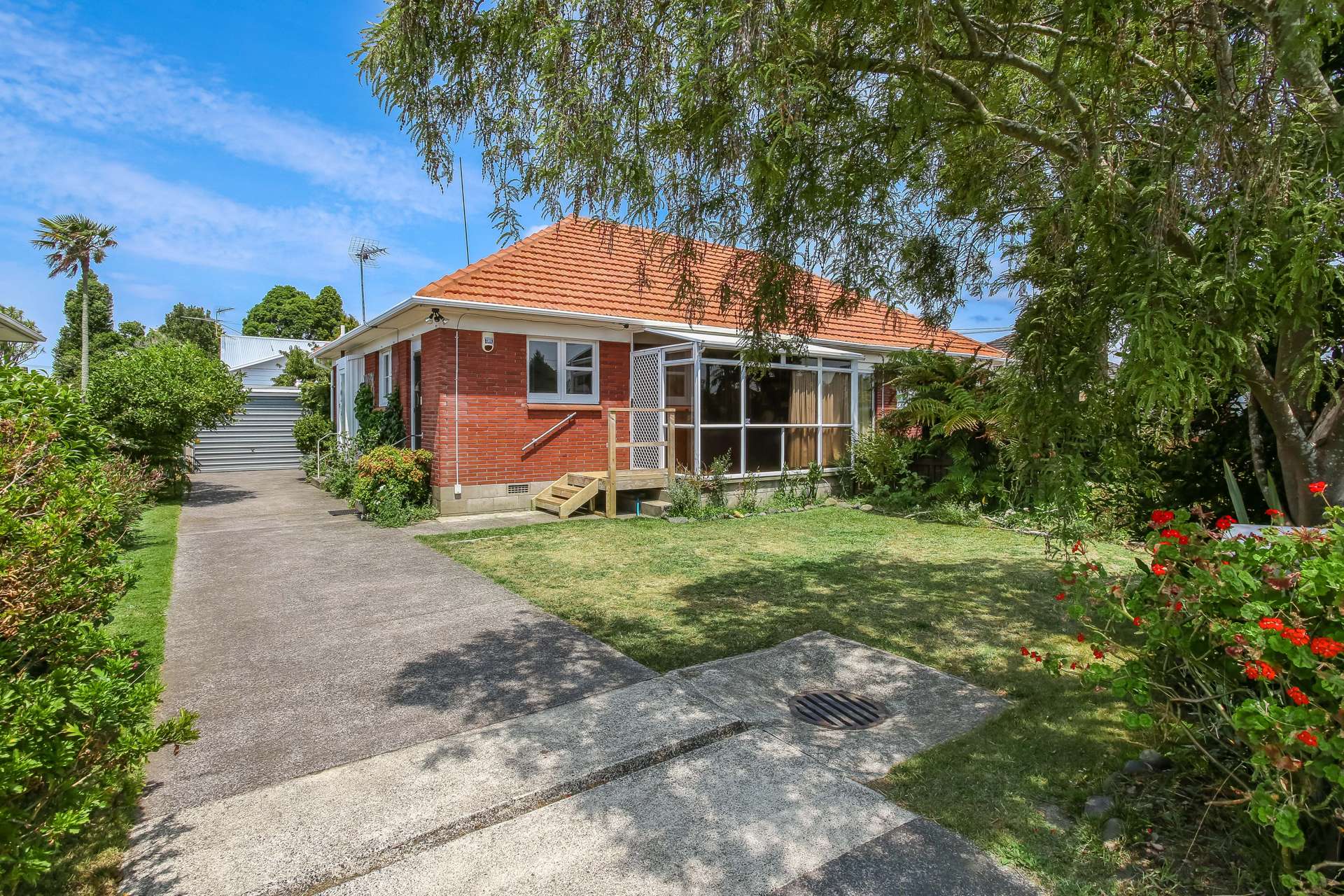 2/101a Clevedon Road Papakura_0