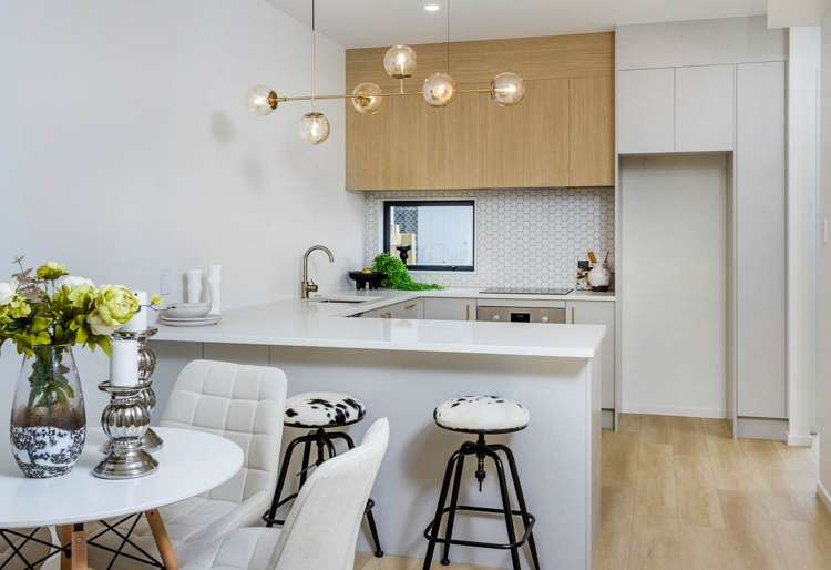 5 Papa Takaro Lane Flat Bush_9