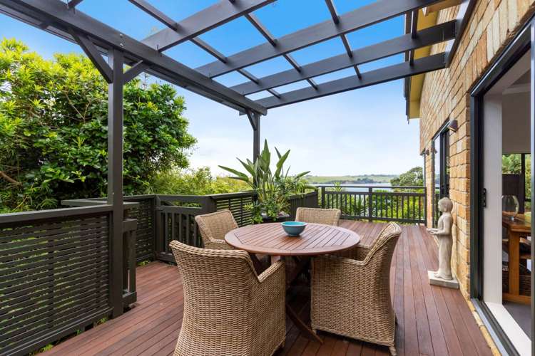 74 Kestrel Heights Arkles Bay_11