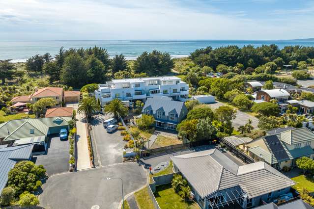 8/8 Ballance Street Waimairi Beach_1