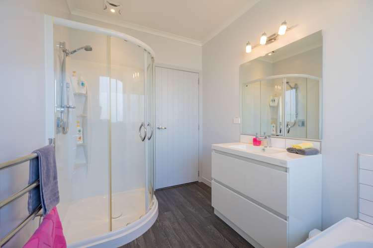 23 Vancouver Place Te Anau_17