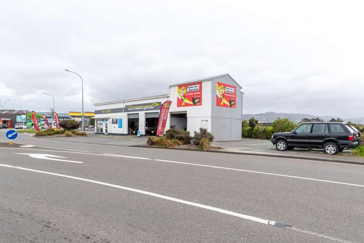 1 Parkside Road Seaview_10