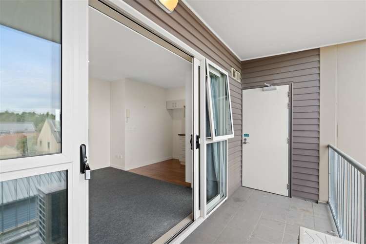 24/30 Mathesons Road Phillipstown_6