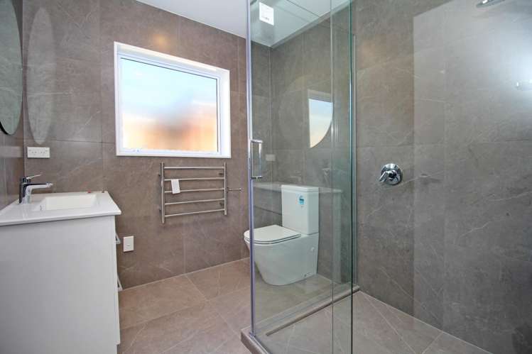 239a Beach Haven Road Birkdale_21